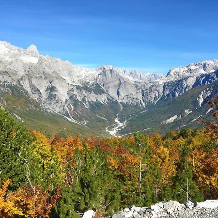 Florians Guesthouse Шкодер Экстерьер фото