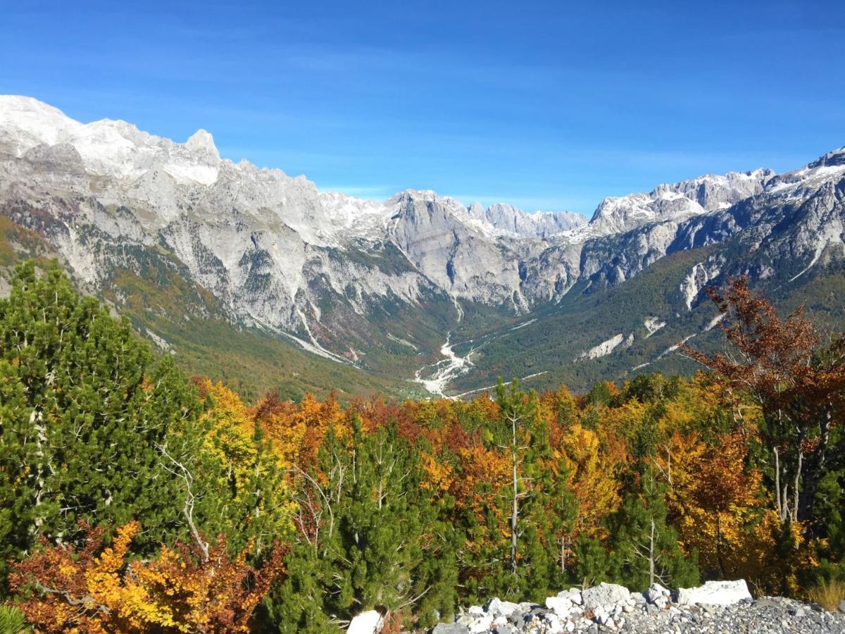 Florians Guesthouse Шкодер Экстерьер фото